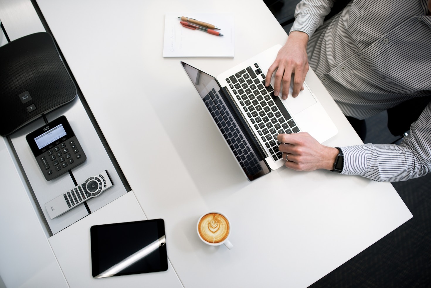 Maximizing Growth Through Financial Advisory Services